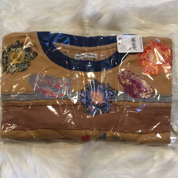 Free People starting line tee size M BNWT - Picture 2 of 10